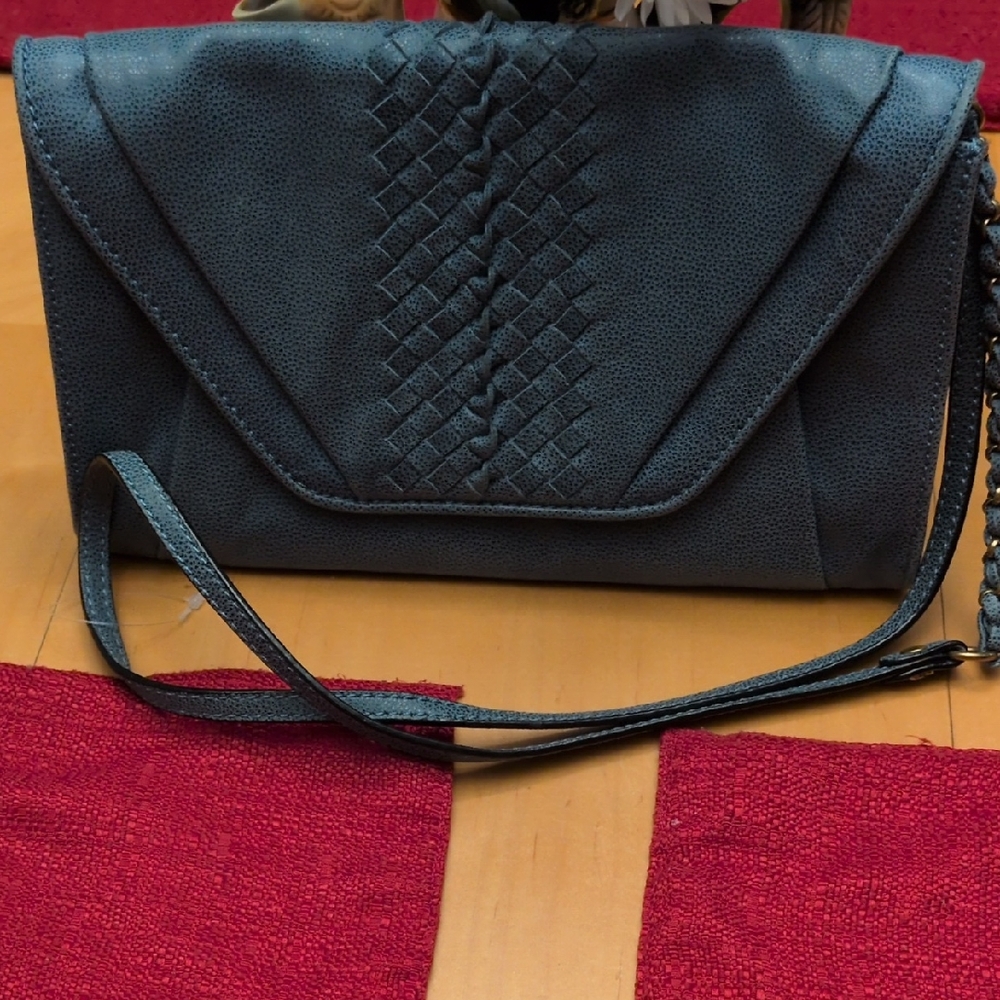 Elliott Lucca Teal Textured Clutch